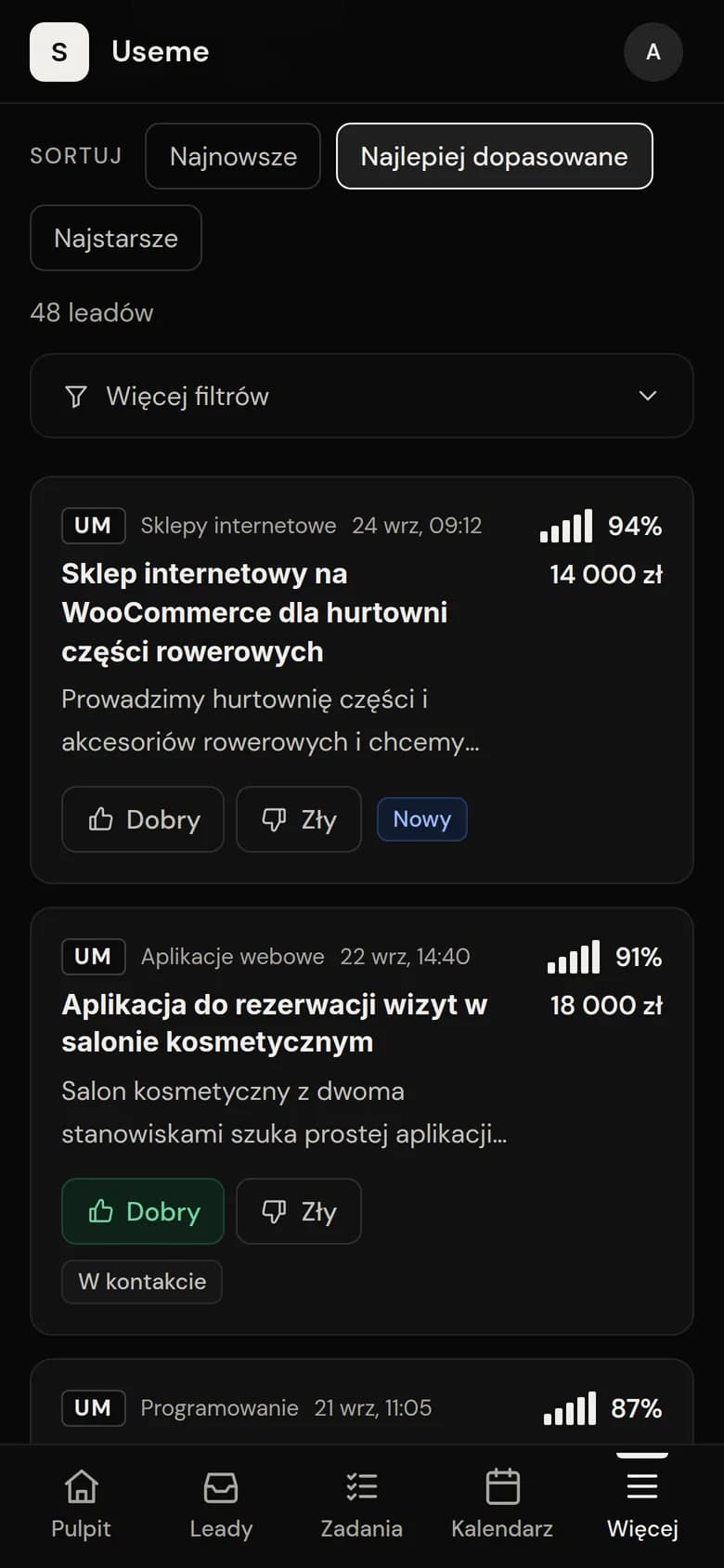 Lista zleceń z Useme na telefonie, dane pokazowe, z procentem dopasowania i budżetem